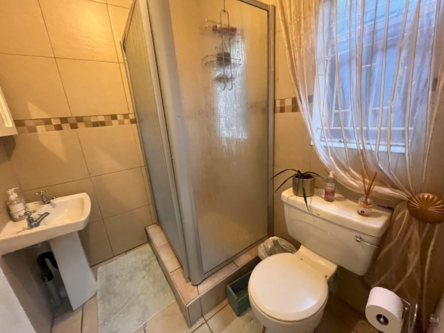 3 Bedroom Property for Sale in Ehrlich Park Free State